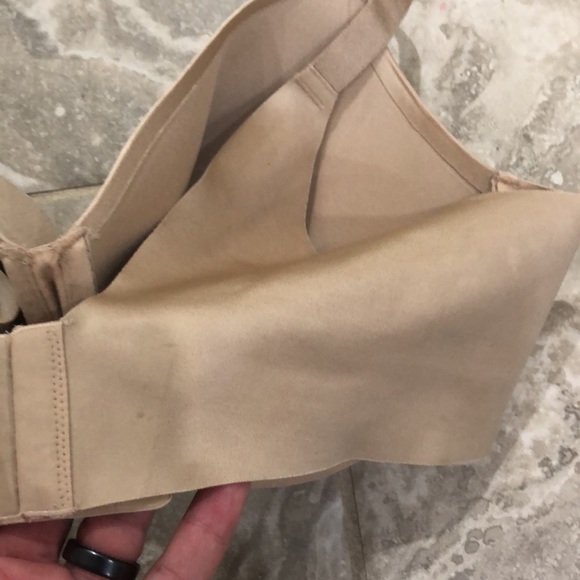 SOMA VANISHING BACK
Full Coverage Bra Size 42D - Picture 7 of 14